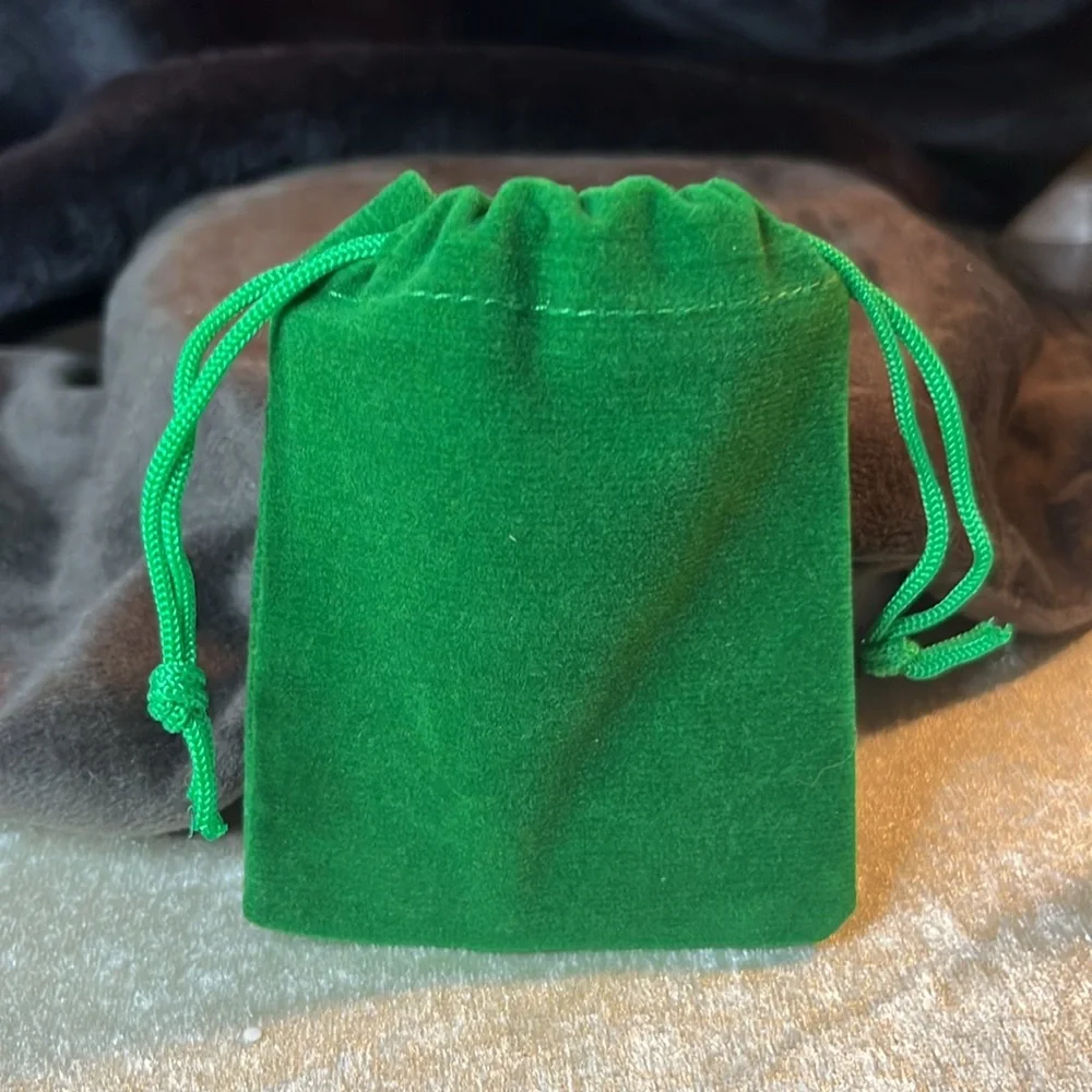 NWT Gucci Wide Interlocking G Marmont Ring size M (8) - Picture 7 of 8